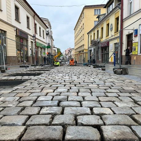 Przebudowa ul. Grunwaldzkiej [kwiecień 2024] - fot 2